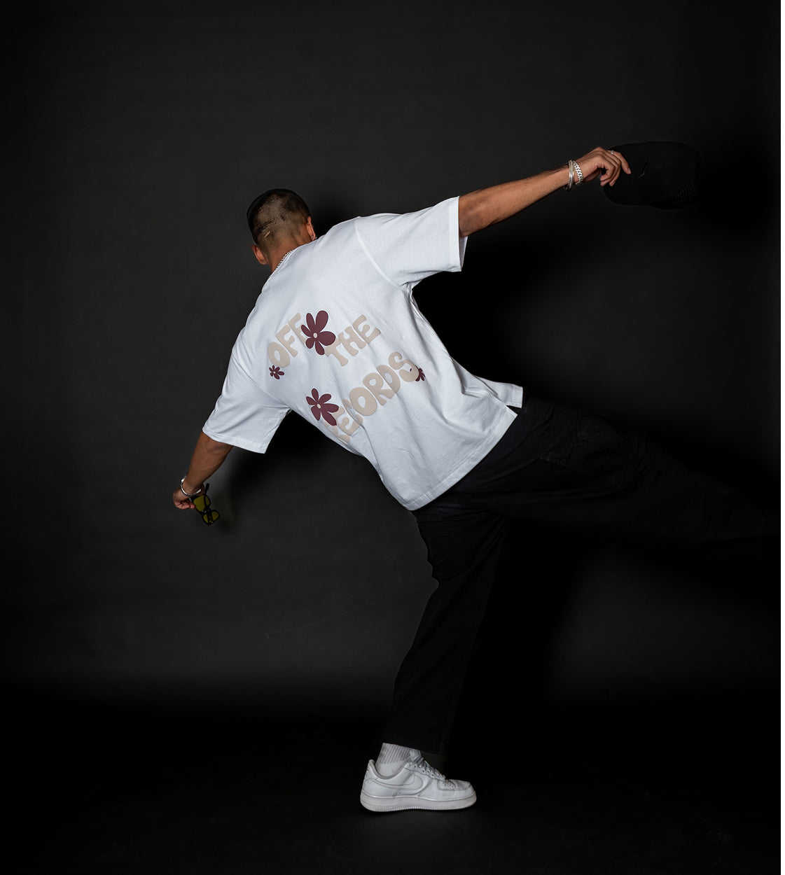 off the records t-shirt / white